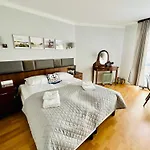 Al-Dom Apartamenty Awangardia 207